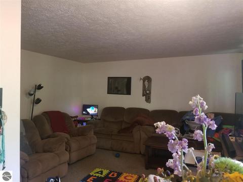 4381 4379 Eagle Crest Dr, Williamsburg, MI 49690 photo 13