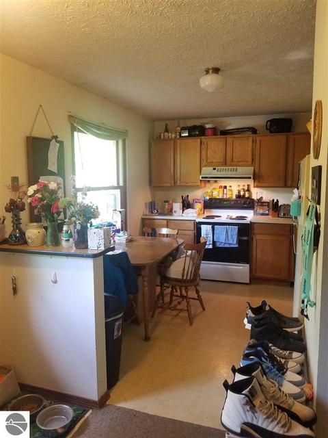 4381 4379 Eagle Crest Dr, Williamsburg, MI 49690 photo 12