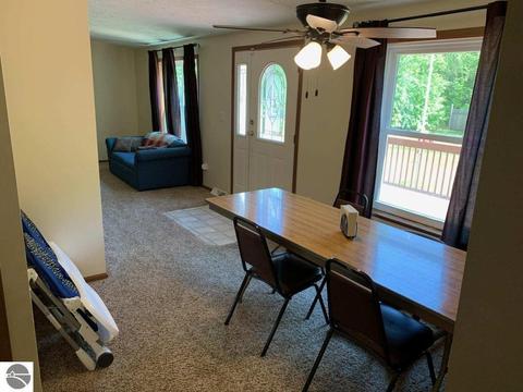 11559 E Fleck Rd, Riverdale, MI 48877 photo 3