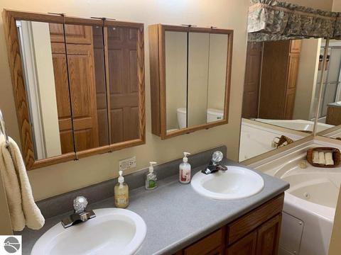 11559 E Fleck Rd, Riverdale, MI 48877 photo 23