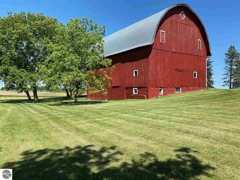 306 E Pickard Rd, Mount Pleasant, MI 48858 photo 27