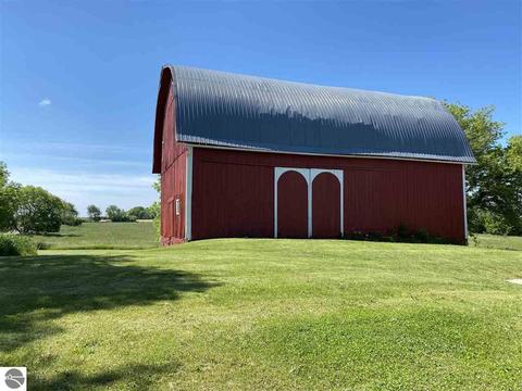 306 E Pickard Rd, Mount Pleasant, MI 48858 photo 26
