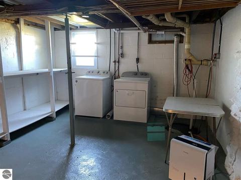 306 E Pickard Rd, Mount Pleasant, MI 48858 photo 18