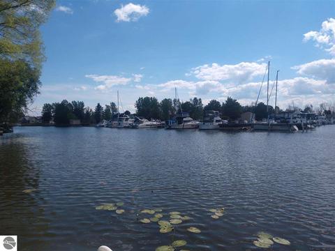 1696 S Riverside Dr, Au Gres, MI 48703 photo 4
