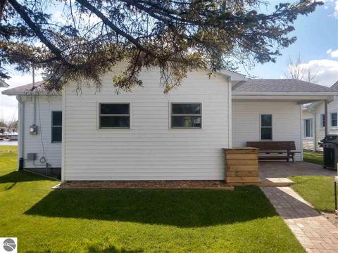 1696 S Riverside Dr, Au Gres, MI 48703 photo 8