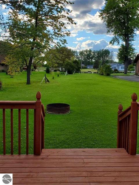426 Allen Ct, Au Gres, MI 48703 photo 5