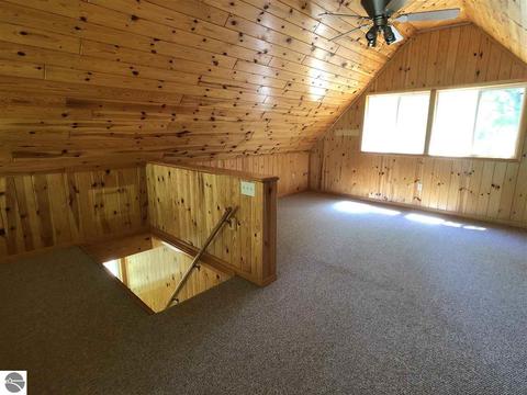 2367 Wildwood Rd, Lupton, MI 48635 photo 17