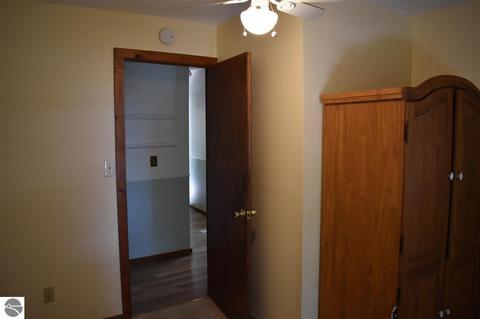 166 Henderson Lake Dr, Lupton, MI 48635 photo 16
