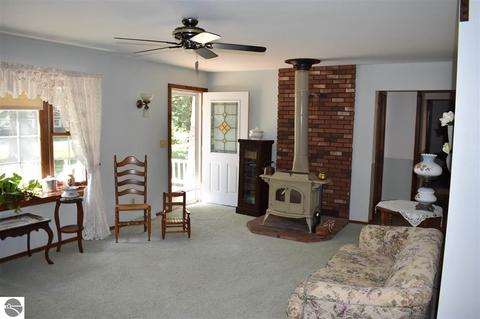 166 Henderson Lake Dr, Lupton, MI 48635 photo 17
