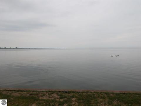 2421 Green Dr, Au Gres, MI 48703 photo 6