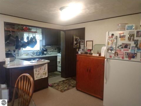 2421 Green Dr, Au Gres, MI 48703 photo 11