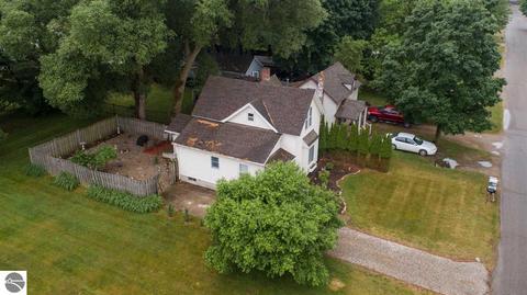 422 E Beech St, Gladwin, MI 48624 photo 6