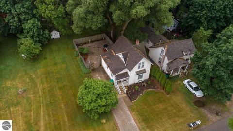 422 E Beech St, Gladwin, MI 48624 photo 9
