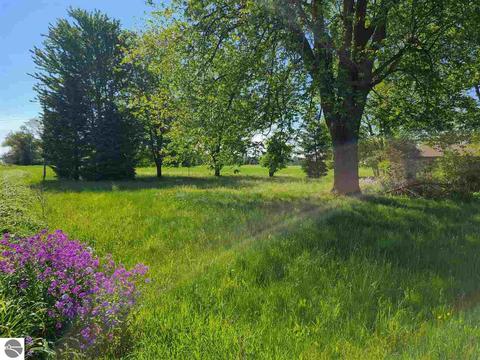 3375 W Washington Rd, Ithaca, MI 48847 photo 1