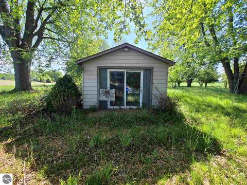 3375 W Washington Rd, Ithaca, MI 48847 photo 5