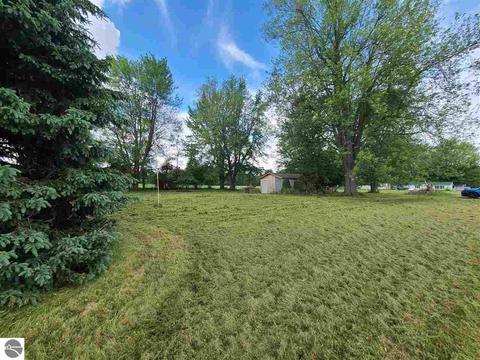 3375 W Washington Rd, Ithaca, MI 48847 photo 3