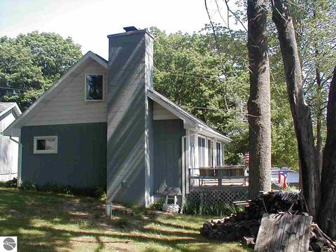 3258 Beaver Ct, Gladwin, MI 48624 photo 7