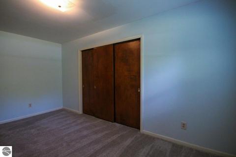 8502 E River Rd, Mount Pleasant, MI 48858 photo 25
