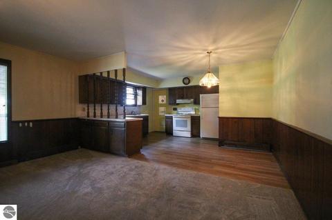 8502 E River Rd, Mount Pleasant, MI 48858 photo 10