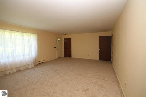 8502 E River Rd, Mount Pleasant, MI 48858 photo 16