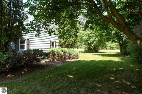 8502 E River Rd, Mount Pleasant, MI 48858 photo 34
