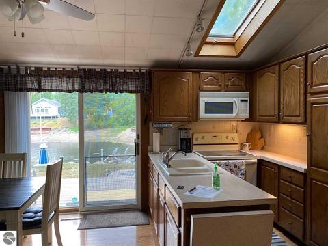 3887 W Thendara Dr, Gladwin, MI 48624 photo 11