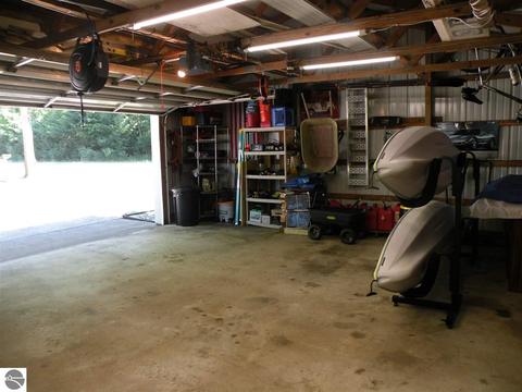 3887 W Thendara Dr, Gladwin, MI 48624 photo 21