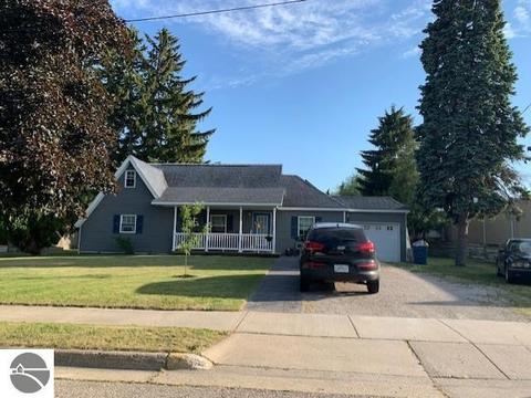 218 E Saginaw St, Au Gres, MI 48703 photo 1