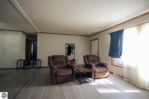 2170 Third St, Mount Pleasant, MI 48858 photo 7