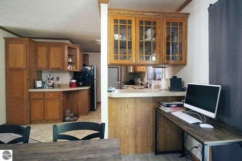 2170 Third St, Mount Pleasant, MI 48858 photo 11