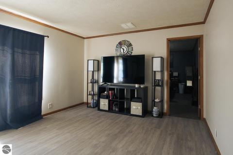 2170 Third St, Mount Pleasant, MI 48858 photo 8