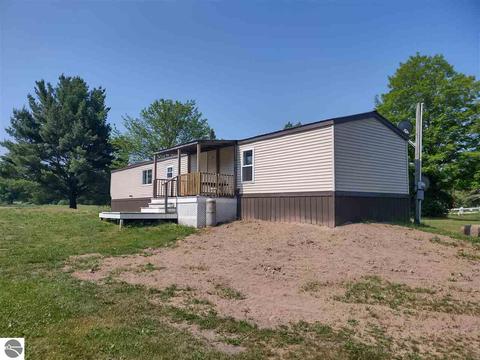 2148 Hull Rd, Twining, MI 48766 photo 2