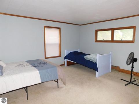 1035 S Ninth Ave, Au Gres, MI 48703 photo 10