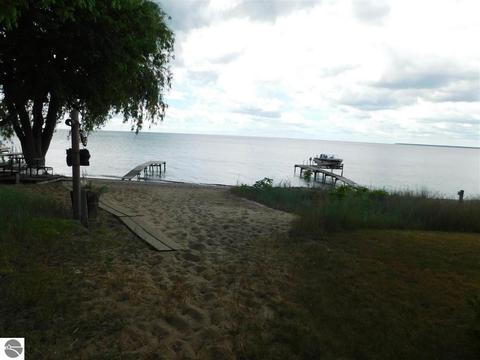 1035 S Ninth Ave, Au Gres, MI 48703 photo 16