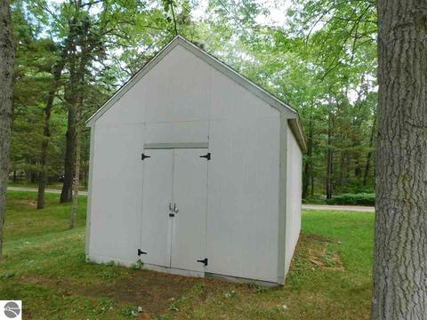 1035 S Ninth Ave, Au Gres, MI 48703 photo 14