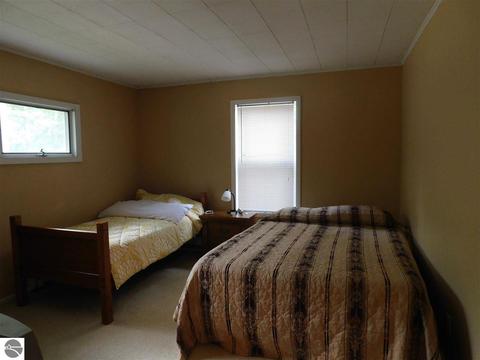 1035 S Ninth Ave, Au Gres, MI 48703 photo 11
