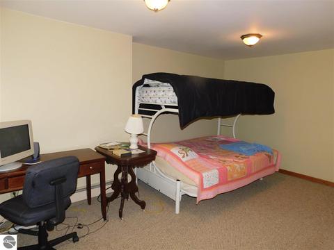 1035 S Ninth Ave, Au Gres, MI 48703 photo 6