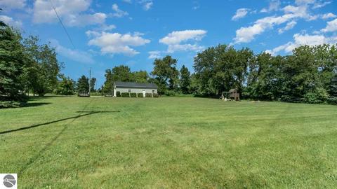 4981 E Pleasant Valley Rd, Shepherd, MI 48883 photo 9