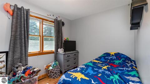 4981 E Pleasant Valley Rd, Shepherd, MI 48883 photo 25