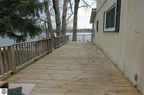 1640 Colonel Point Dr, Crystal, MI 48818 photo 4