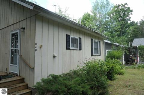 1640 Colonel Point Dr, Crystal, MI 48818 photo 6