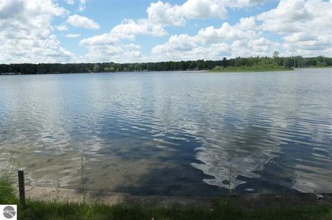 1640 Colonel Point Dr, Crystal, MI 48818 photo 32