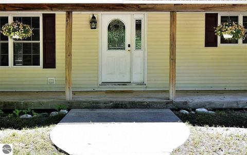 2737 Algonquin, Interlochen, MI 49643 photo 25