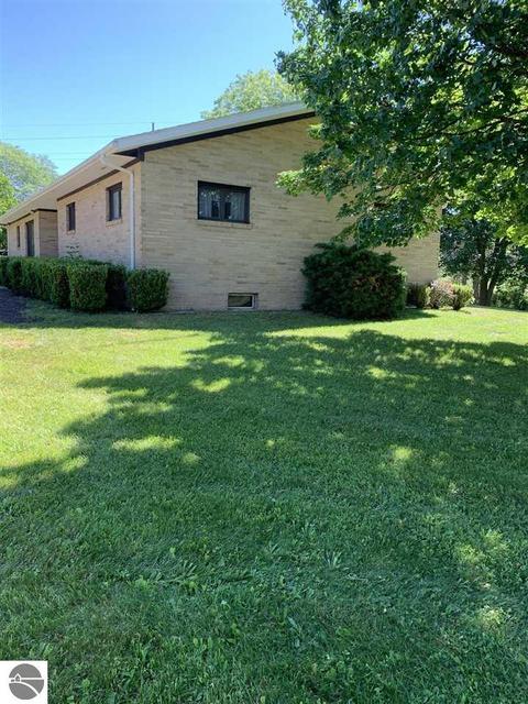 3956 E Baseline Rd, Mount Pleasant, MI 48858 photo 36