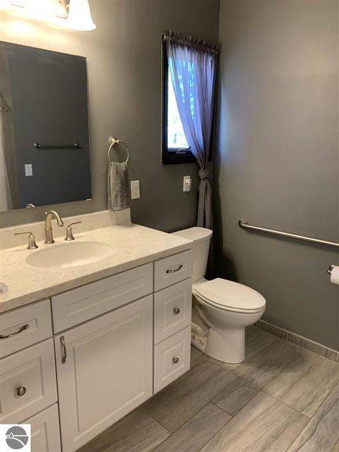 3956 E Baseline Rd, Mount Pleasant, MI 48858 photo 18