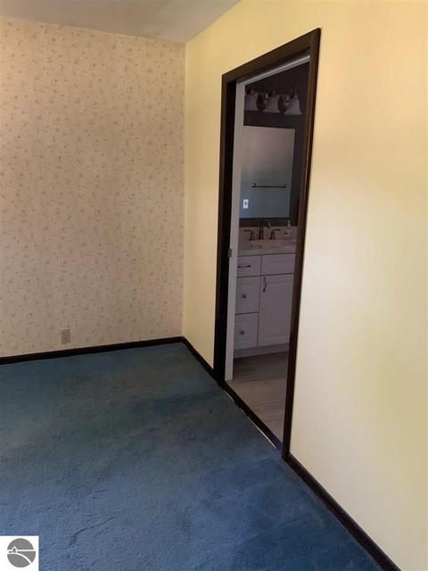 3956 E Baseline Rd, Mount Pleasant, MI 48858 photo 15