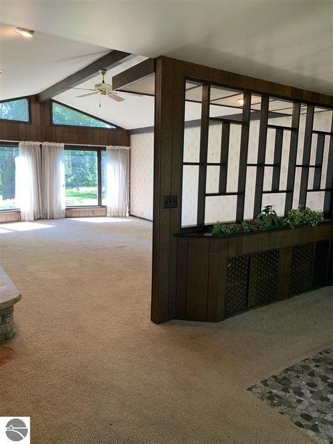 3956 E Baseline Rd, Mount Pleasant, MI 48858 photo 2