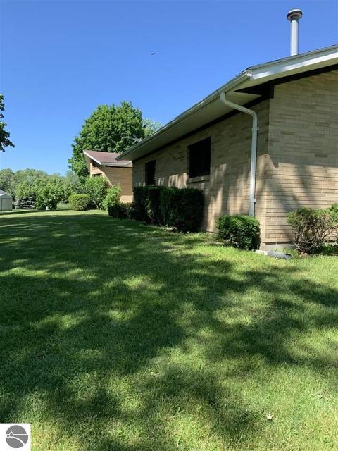 3956 E Baseline Rd, Mount Pleasant, MI 48858 photo 38