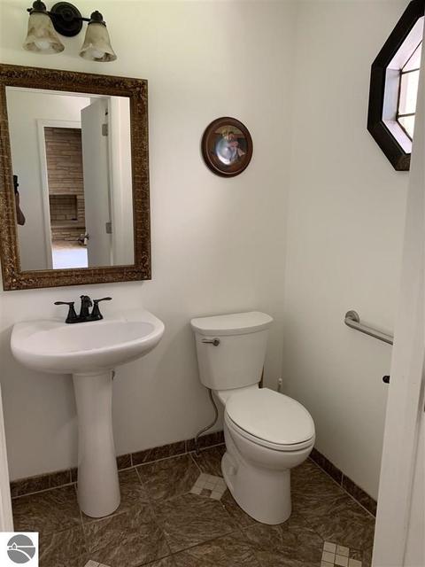 3956 E Baseline Rd, Mount Pleasant, MI 48858 photo 28