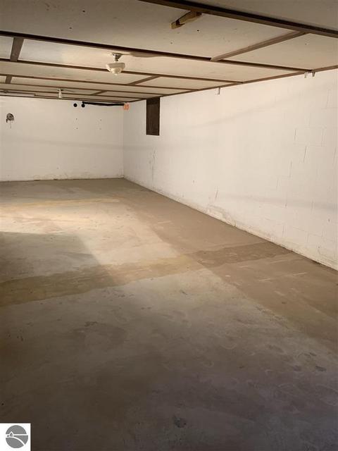3956 E Baseline Rd, Mount Pleasant, MI 48858 photo 30